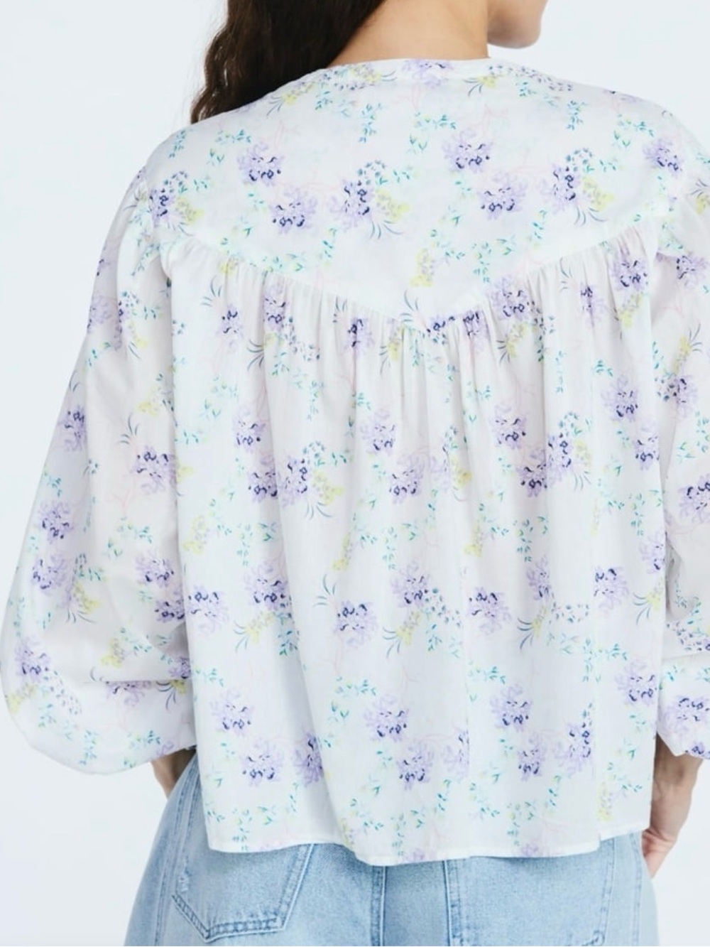 Light Purple Floral Women's Button-Front Top - Picture 4 of 5